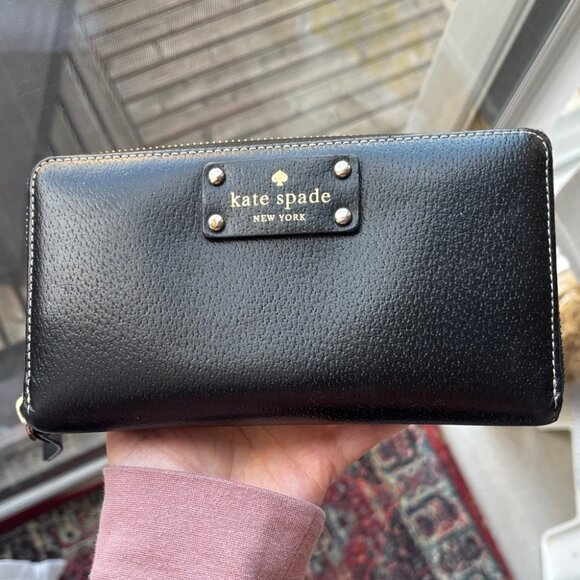 Kate Spade New York Wellesley Neda Zip-Around Black Leather Wallet - Picture 2 of 12